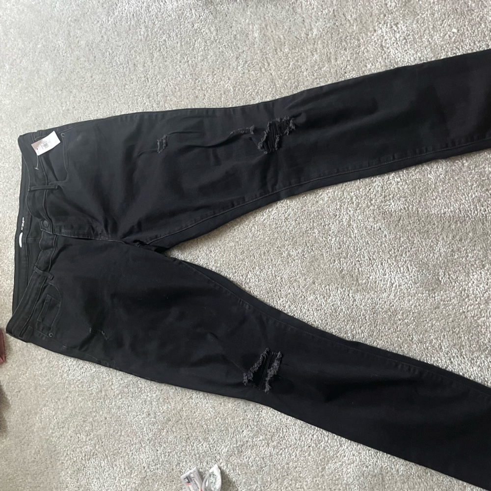 Mid rise skinny jeans